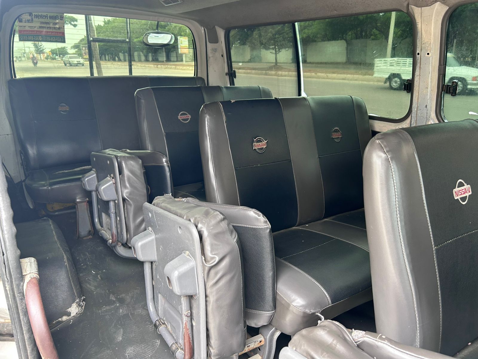 jeepetas y camionetas - Nissan Urvan unico dueño de uso escolar 0