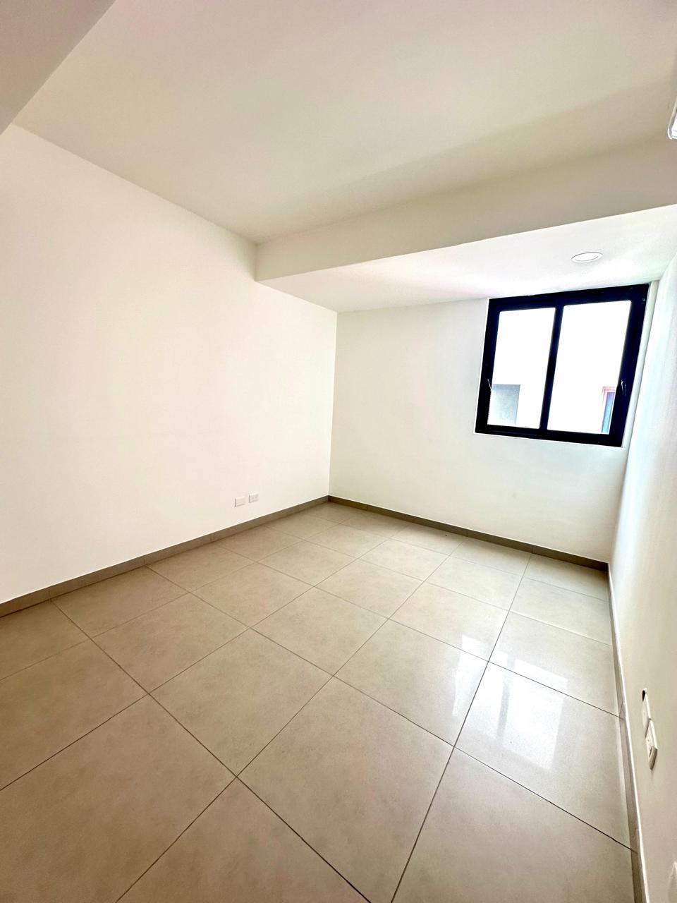 apartamentos - Apartamento en venta en Evaristo Morales  8