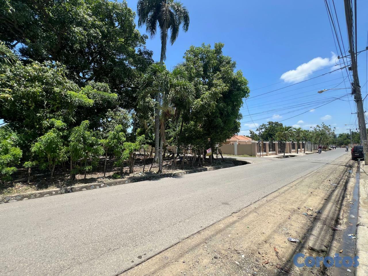 solares y terrenos - Solar 1,239 Mts.2en Guayabal, SANTIAGO, AV. RAMON  1