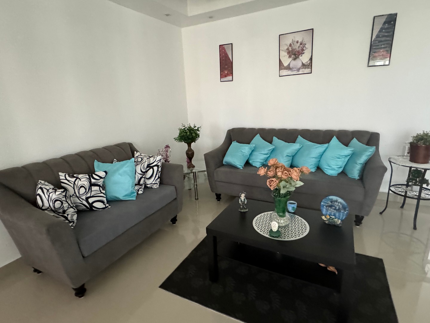 muebles y colchones - VENDO JUEGO DE MUEBLE EN EXCELENTE CONDICIONES Y PRECIO. 1