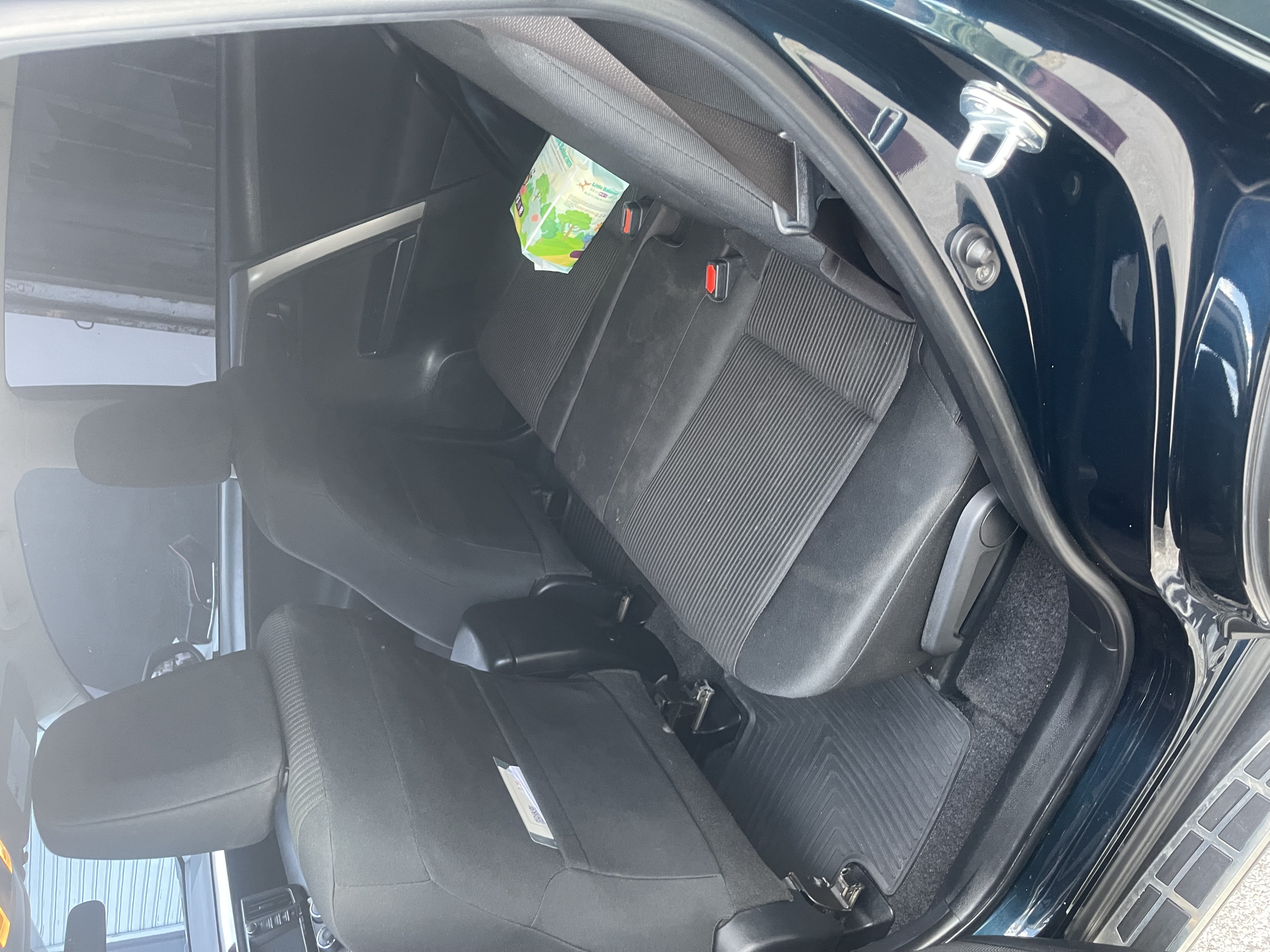 jeepetas y camionetas - Toyota Rav4 2018 LE  0