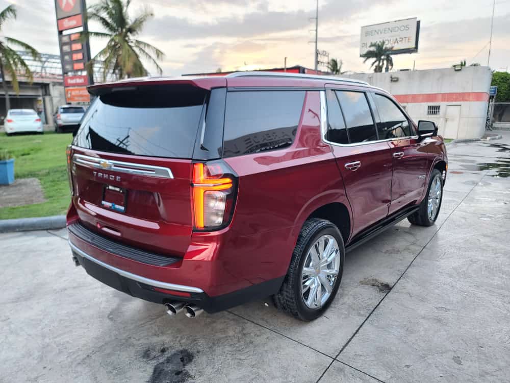 jeepetas y camionetas - Chevrolet TAHOE HIGH COUNTRY 2022 30MIL Kms 1