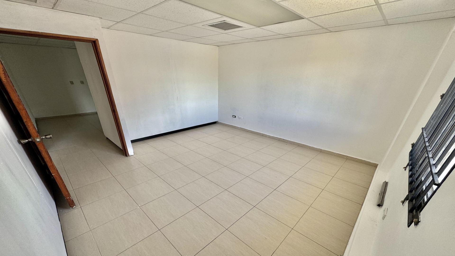 oficinas y locales comerciales - Local Comercial en La Castellana 2