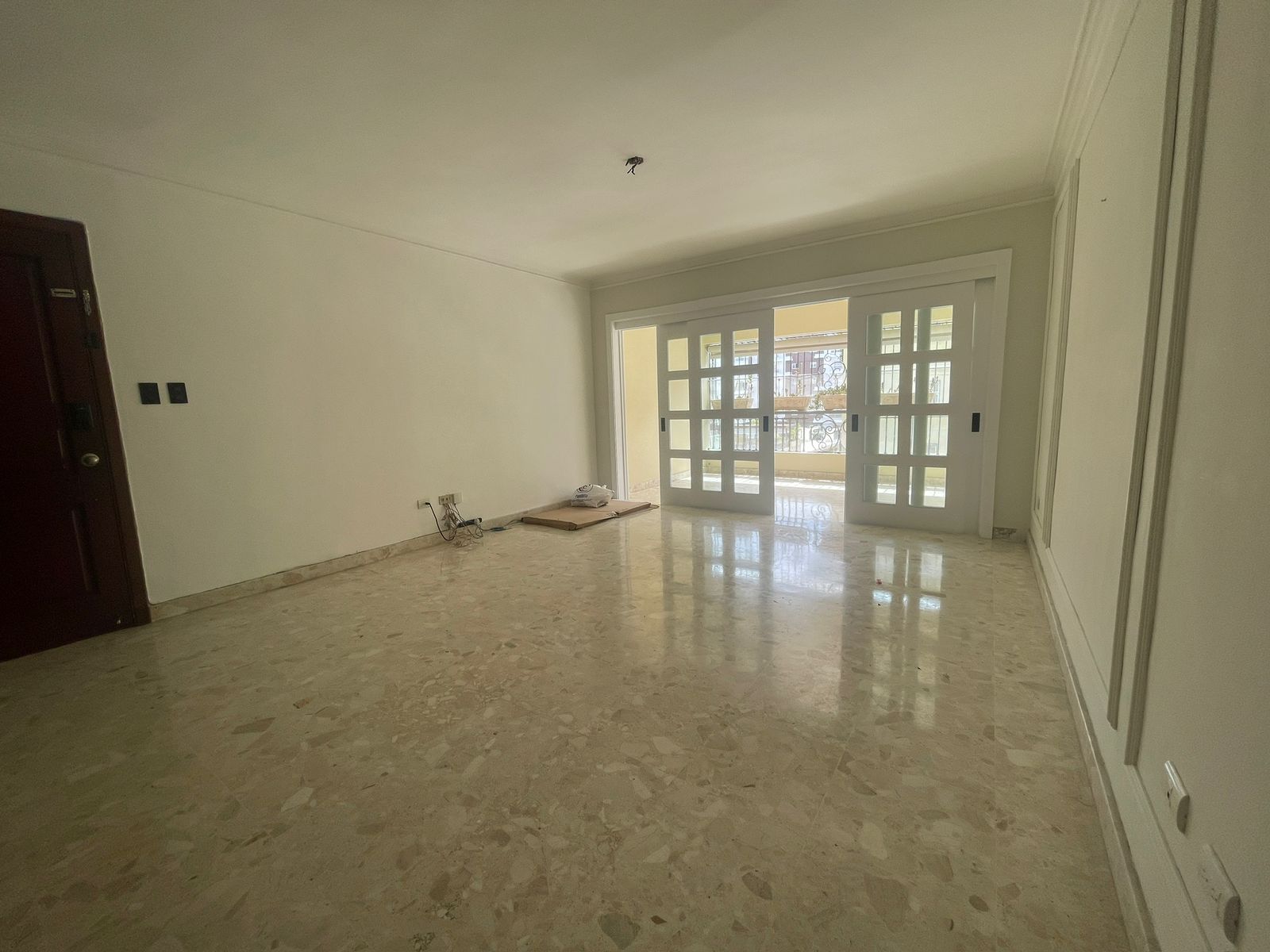 apartamentos - 🏠 En Alquiler: Apto detrás de Ikea y 360 U$1,300 5