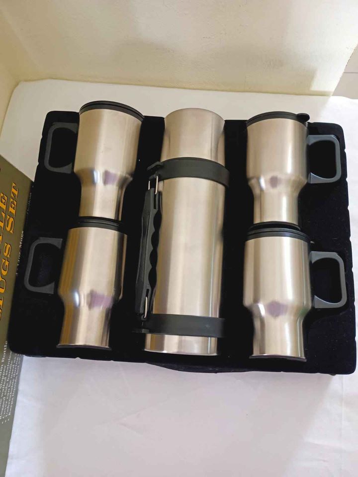 herramientas, jardines y exterior - SET de termo y 4 tazas en acero inoxidable. 4