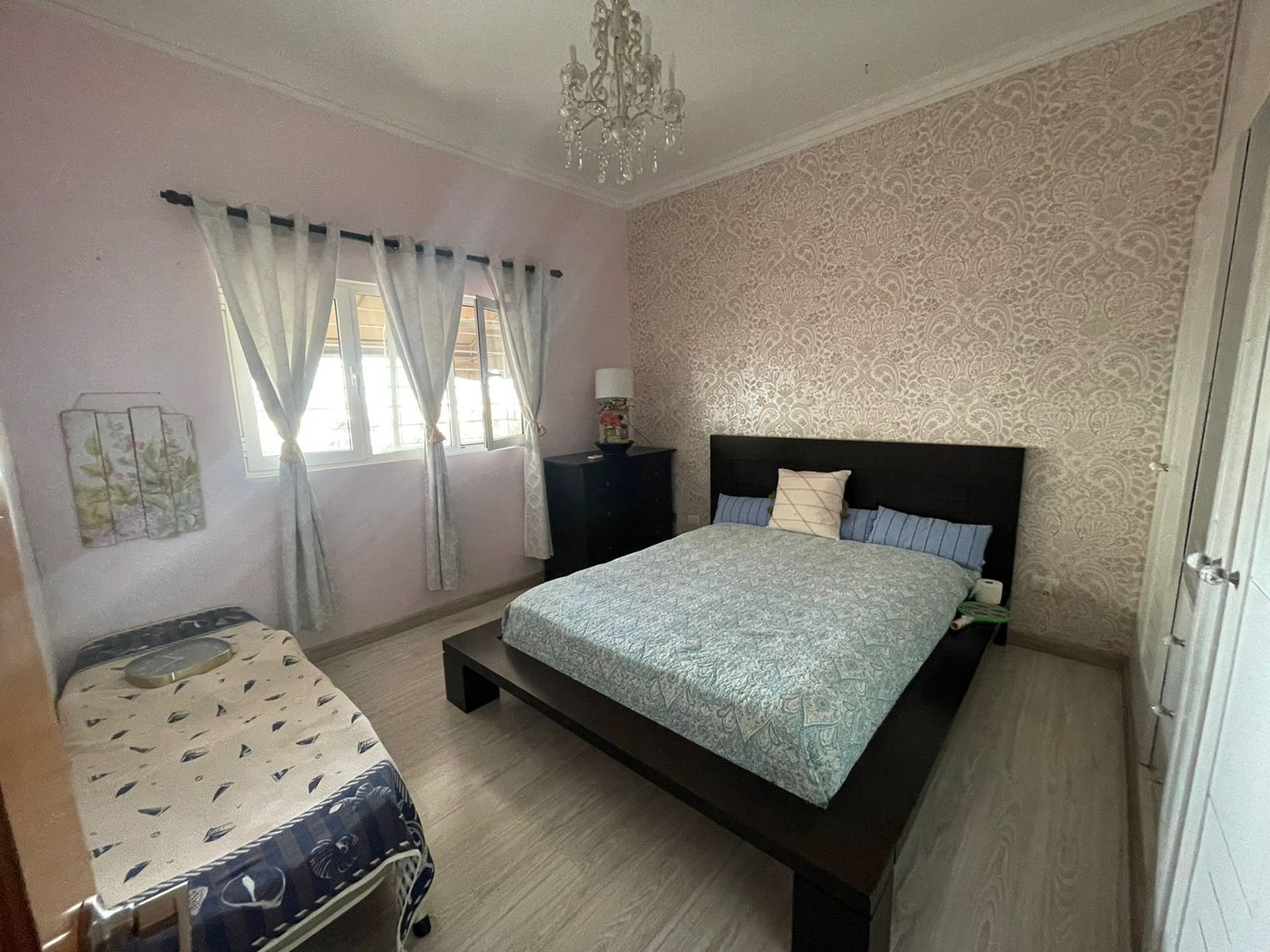 apartamentos - VENDO Apartamento AMUEBLADO FULL En Antillano Sto Dgo Oeste  Prox. Innova Centro 2