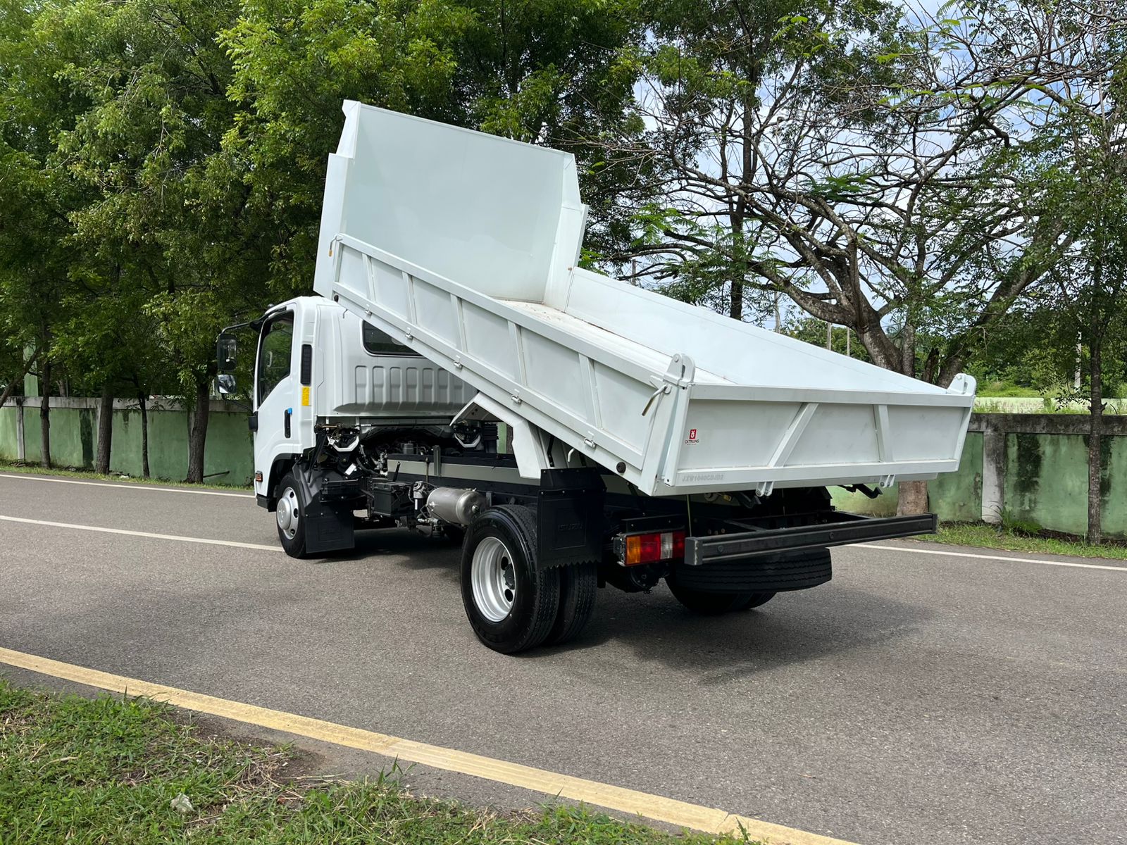 camiones y vehiculos pesados - jim ec5 volteo 2025 5