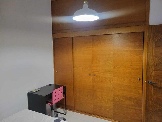 apartamentos - Venta de apartamento de 2 habitaciones en bella vista 8