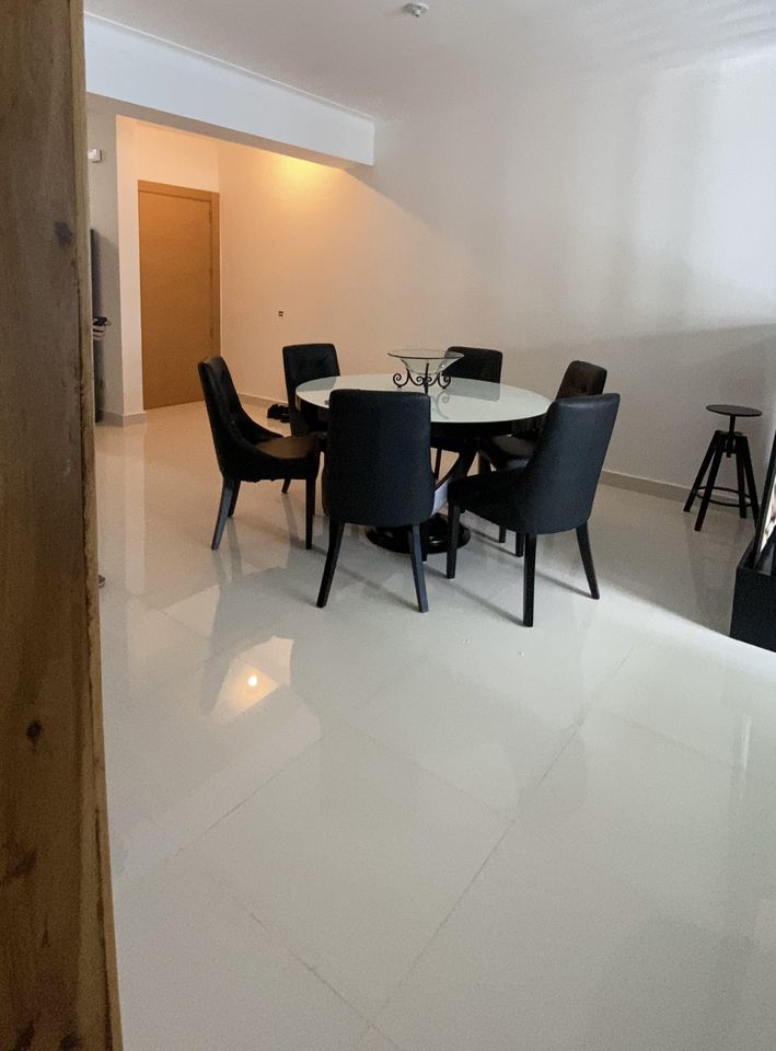 apartamentos - Apartamento remodelado de 3 habitaciones el millón 2