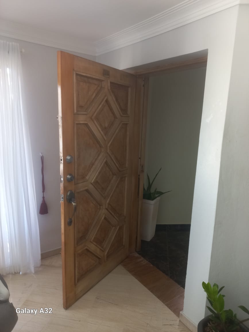 apartamentos - Venta en la catellana, Amueblado Full Muebles Americano 2