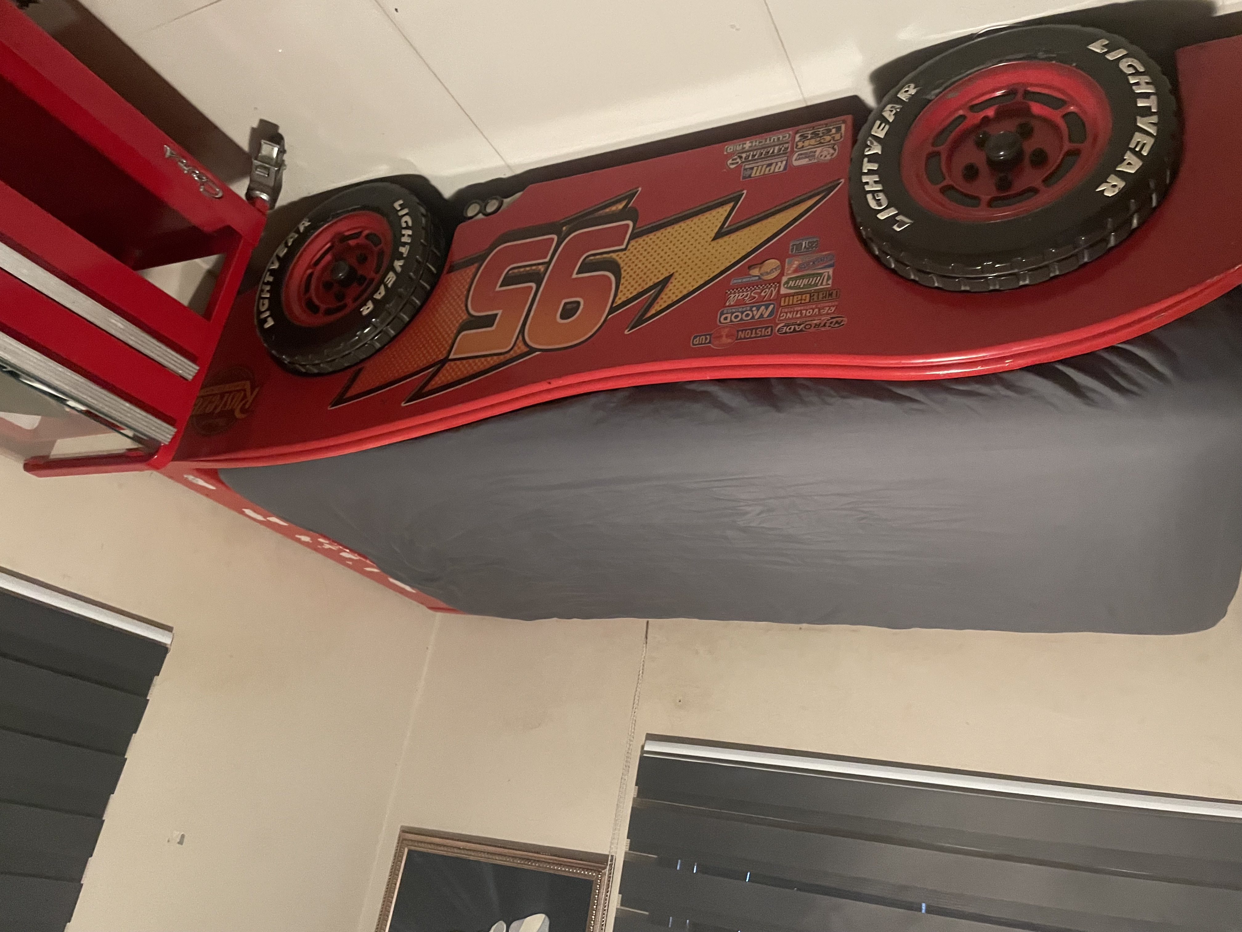 muebles y colchones - Juego de Habitacion tipo Carro Cars 