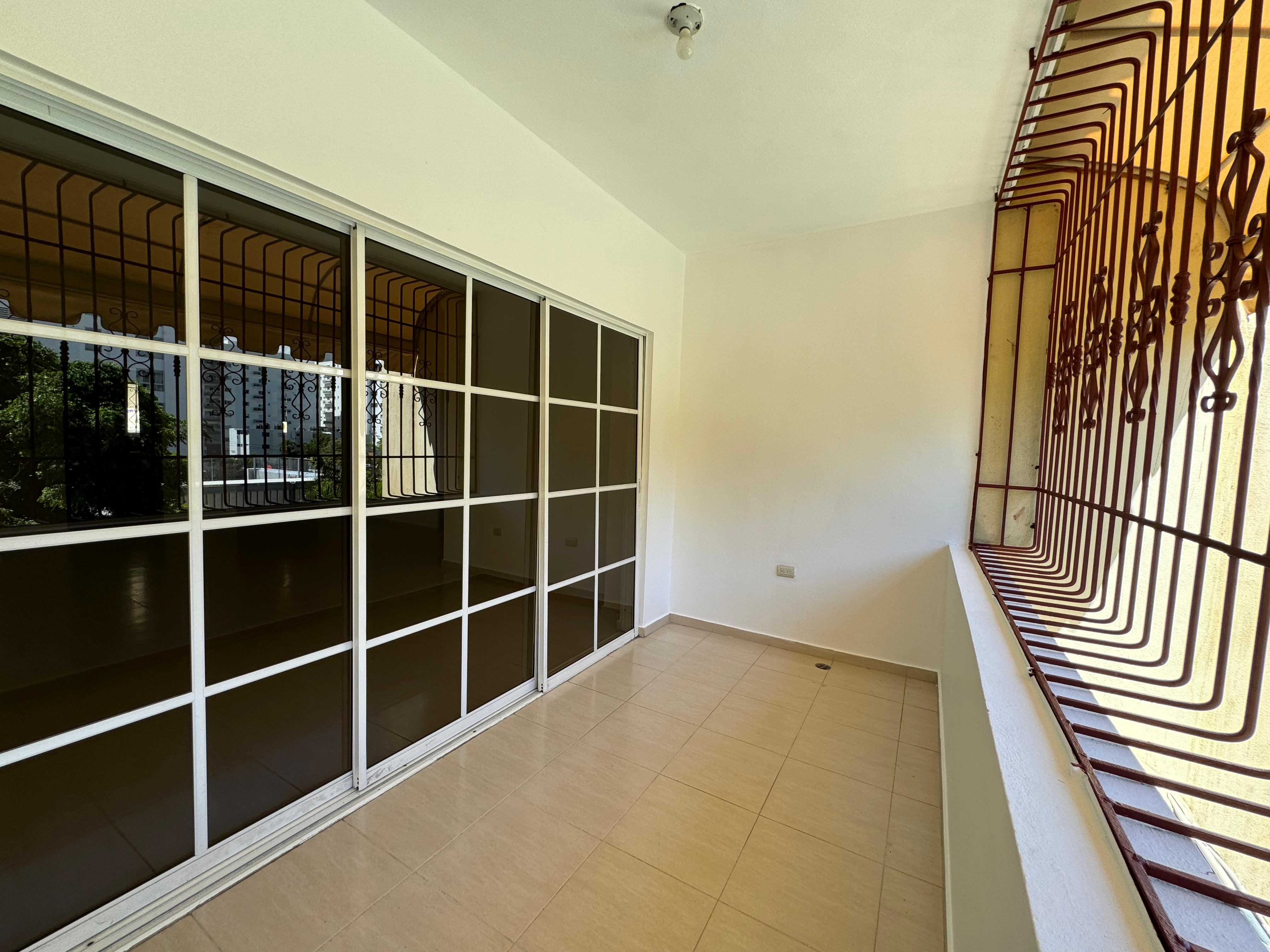 apartamentos - Vendo apartamento en Evaristo Morales  9