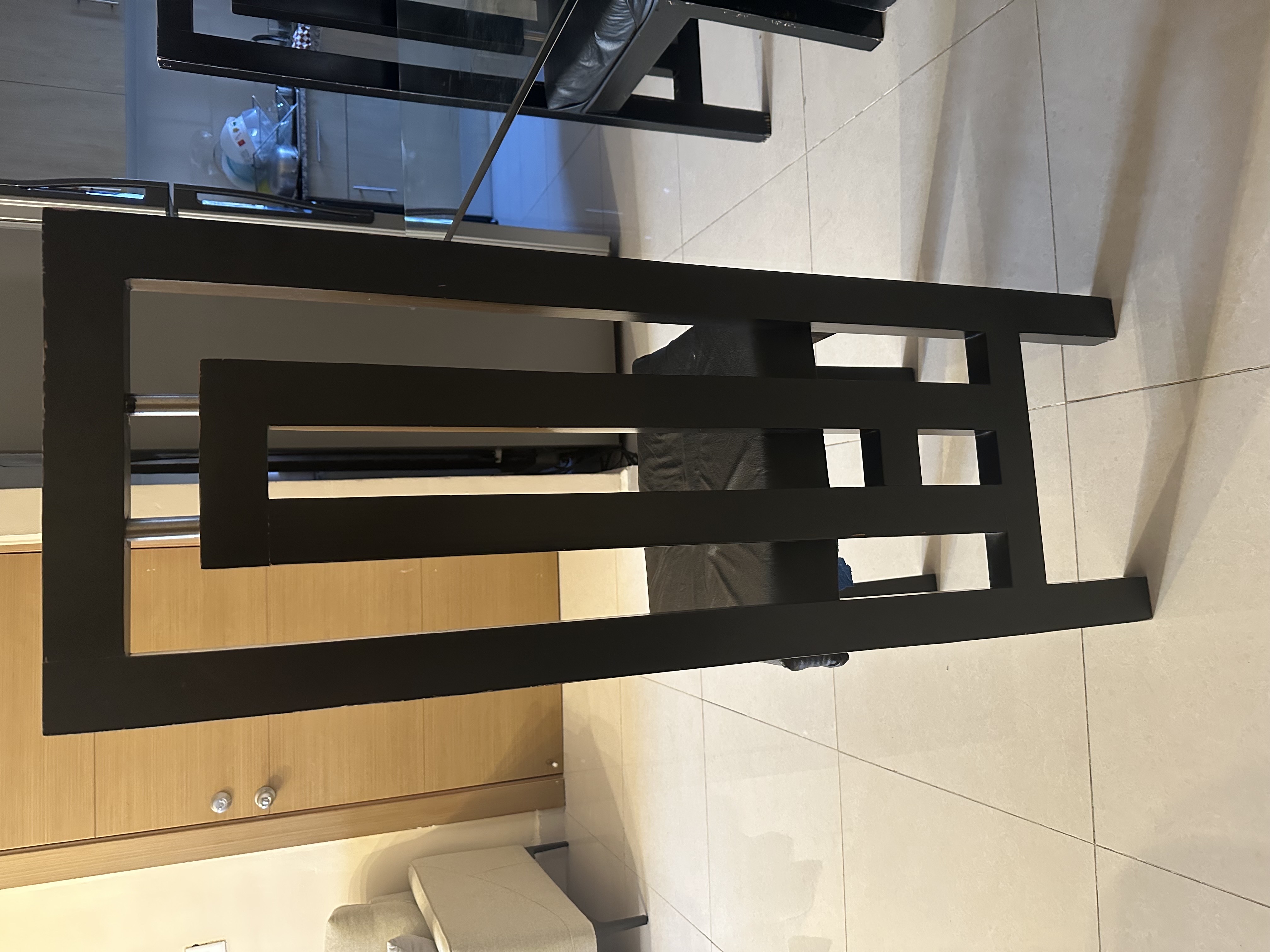 muebles y colchones - Sillas de Comedor Modernas COMO NUEVAS 3
