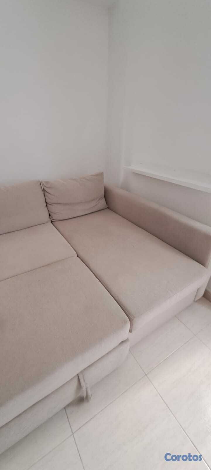 muebles y colchones - Sofá cama de dos plaza muy confortable. Tiene sist 2