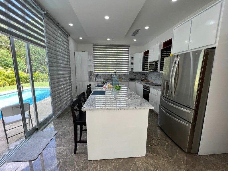 casas vacacionales y villas - 🏰 Hermosa villa en venta, ubicada en playa nueva Romana 7
