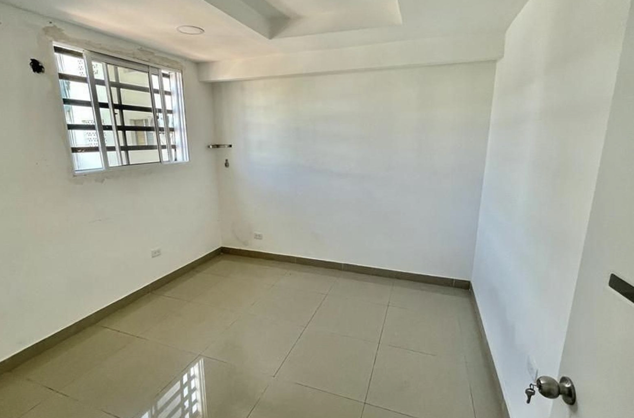 oficinas y locales comerciales - Local céntrico millon 80m 3