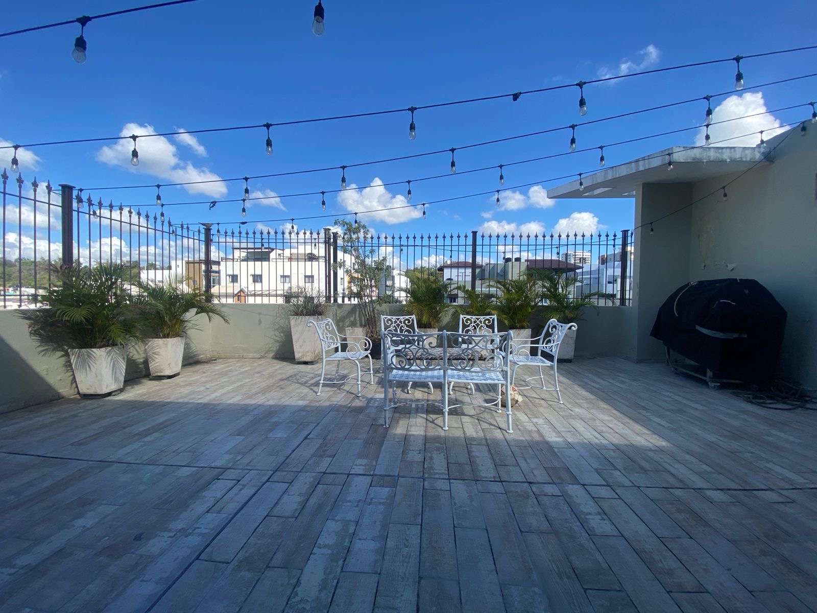 apartamentos - 🏡✨ PENTHOUSE DE ENSUEÑO EN JARDINES DEL SUR – A P 9