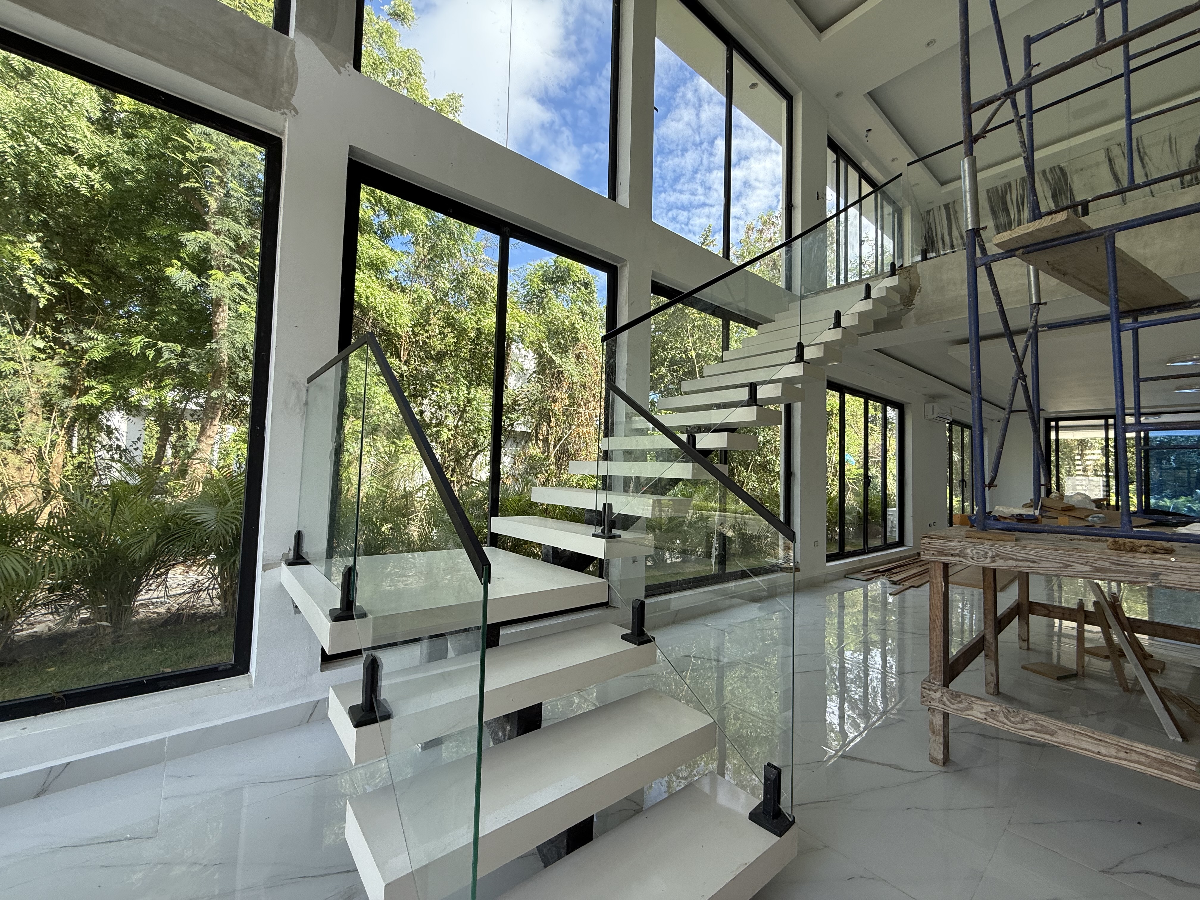 casas vacacionales y villas - Vendo Villa playa nueva romana dos niveles amuebla 1
