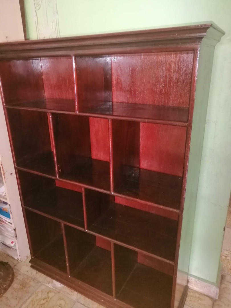 muebles y colchones - Estante/Libreo de Caoba 3