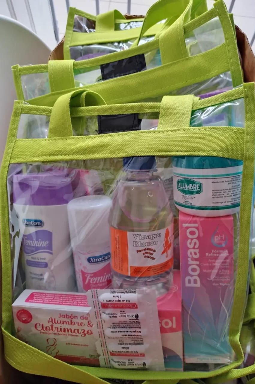 salud y belleza - Productos de higiene íntima disponible.  0