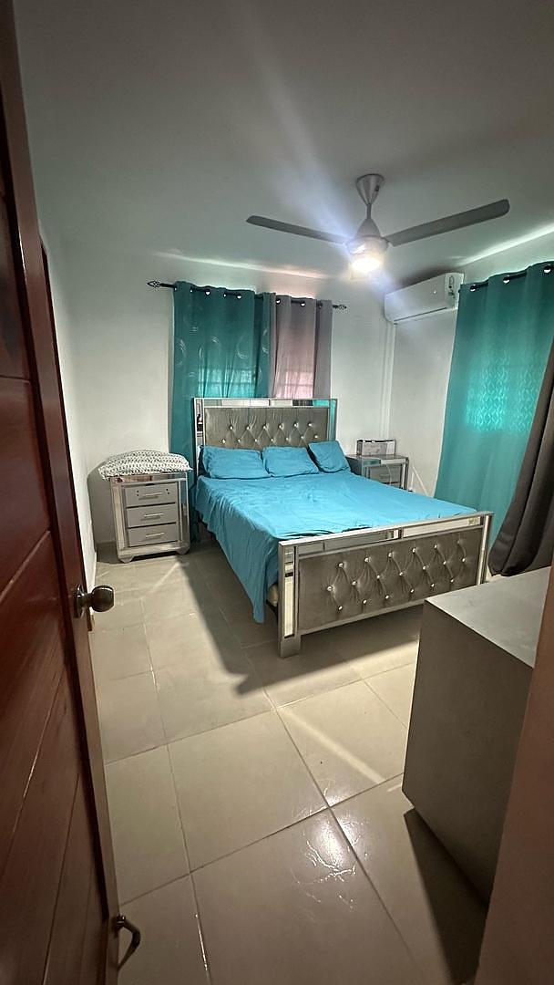 apartamentos - Apartamento en venta residencial california 2 entrando por la zona franca 2