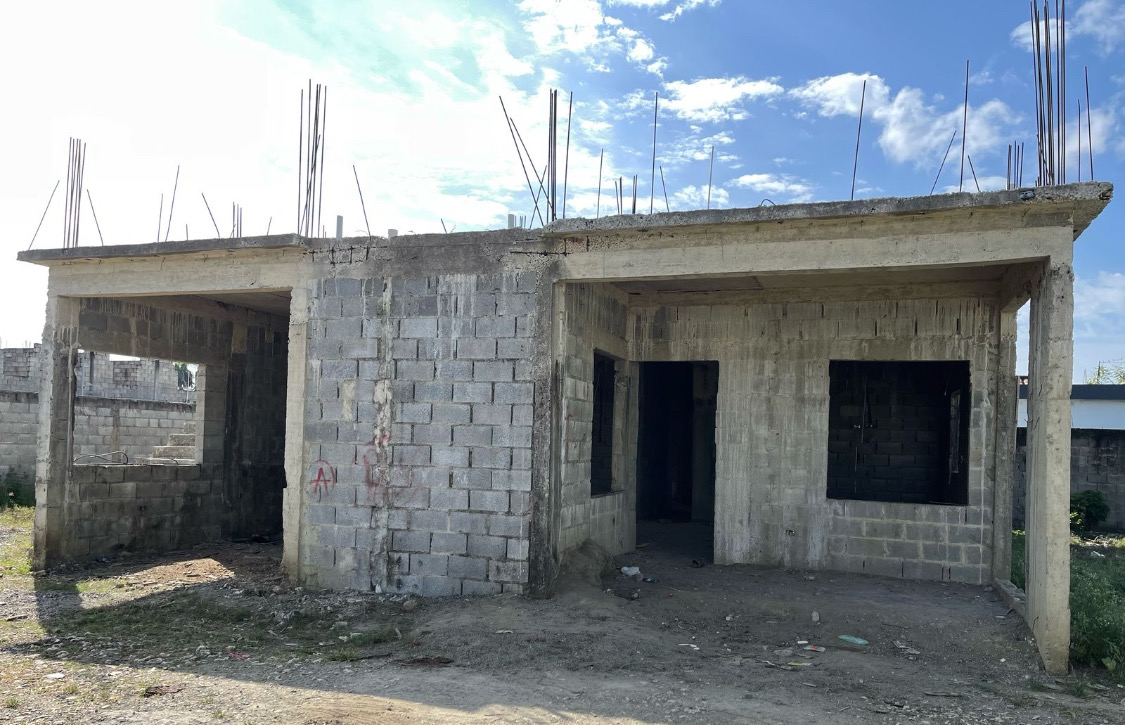 casas vacacionales y villas - vendo Casa en Construccion