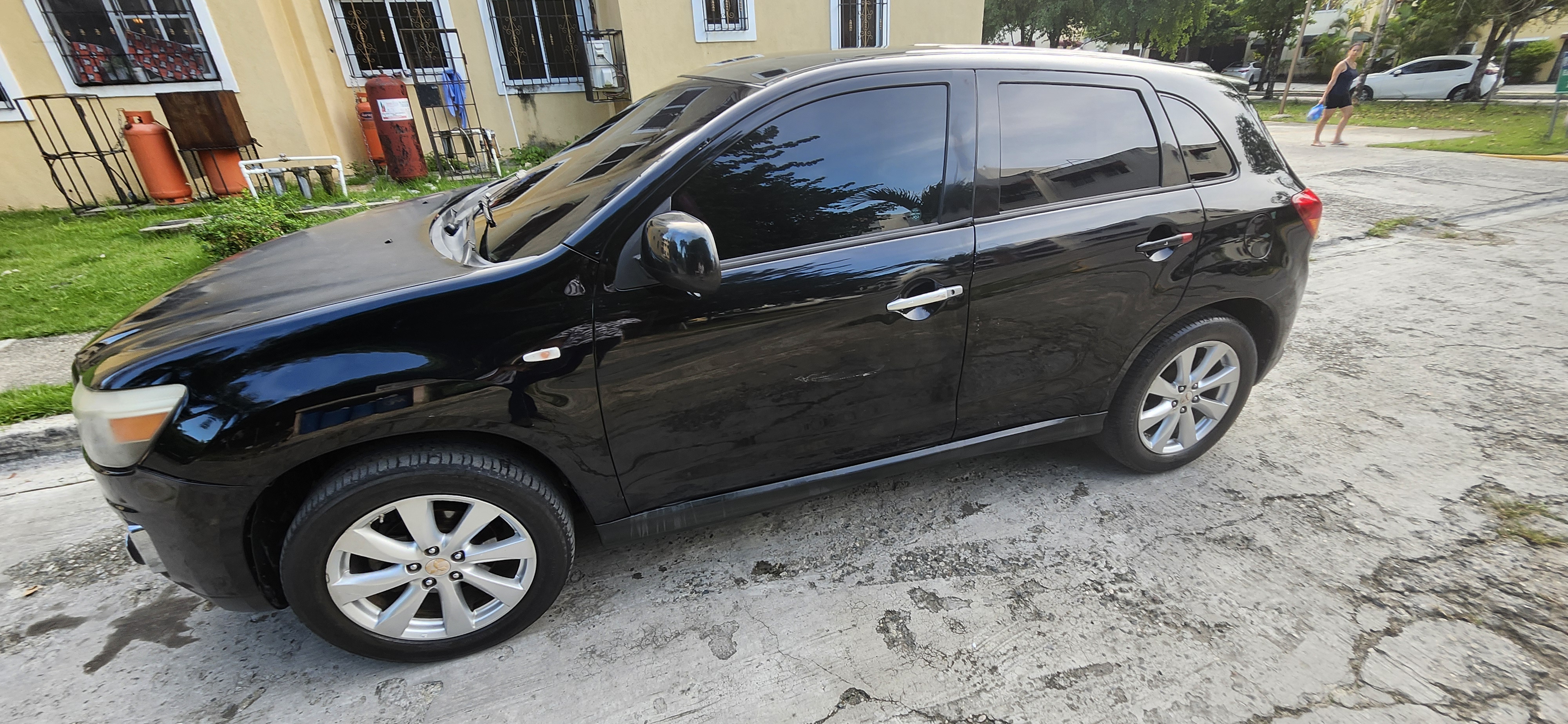 jeepetas y camionetas - Mitsubishi Outlander Sport 2015 6