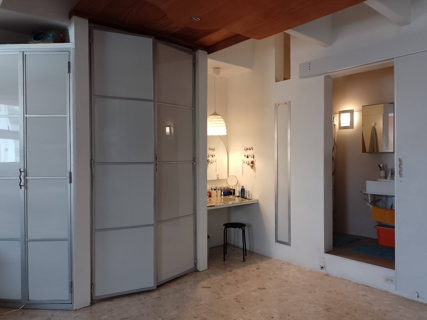 oficinas y locales comerciales - Venta de apartamento como Oficina o Residencia  5