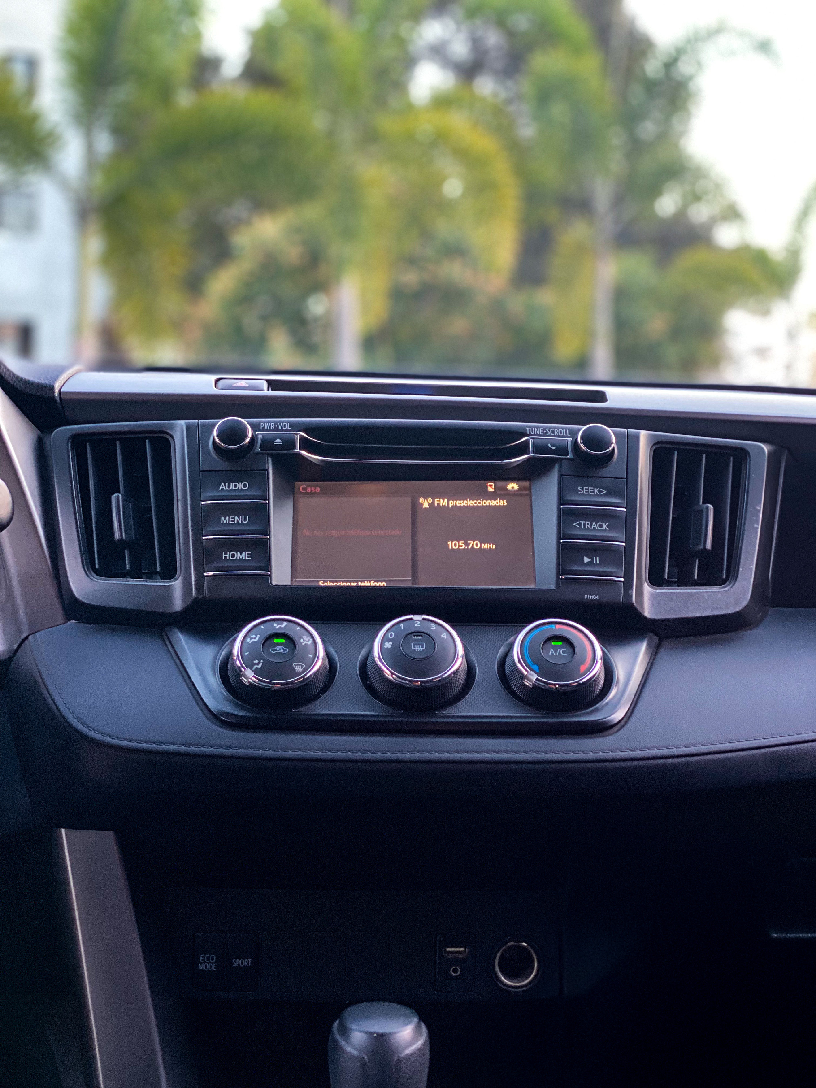 jeepetas y camionetas - Toyota Rav4 2019 vehículo de la casa  8