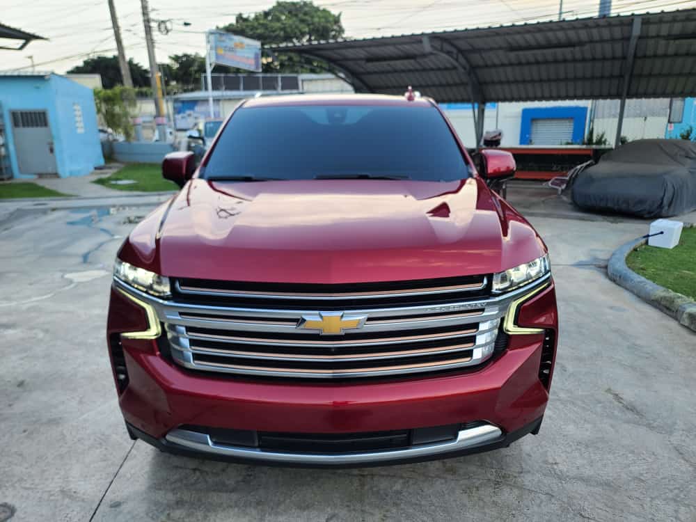 jeepetas y camionetas - Chevrolet TAHOE HIGH COUNTRY 2022 30MIL Kms 3