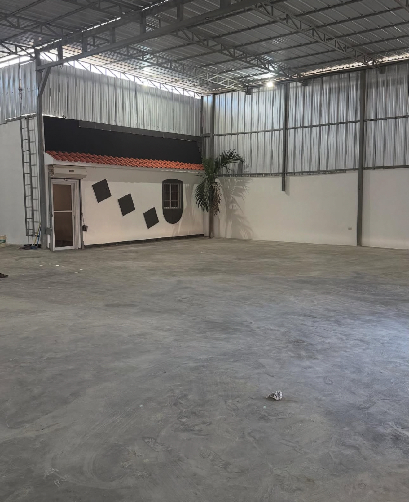 oficinas y locales comerciales - Alquiler de nave  1