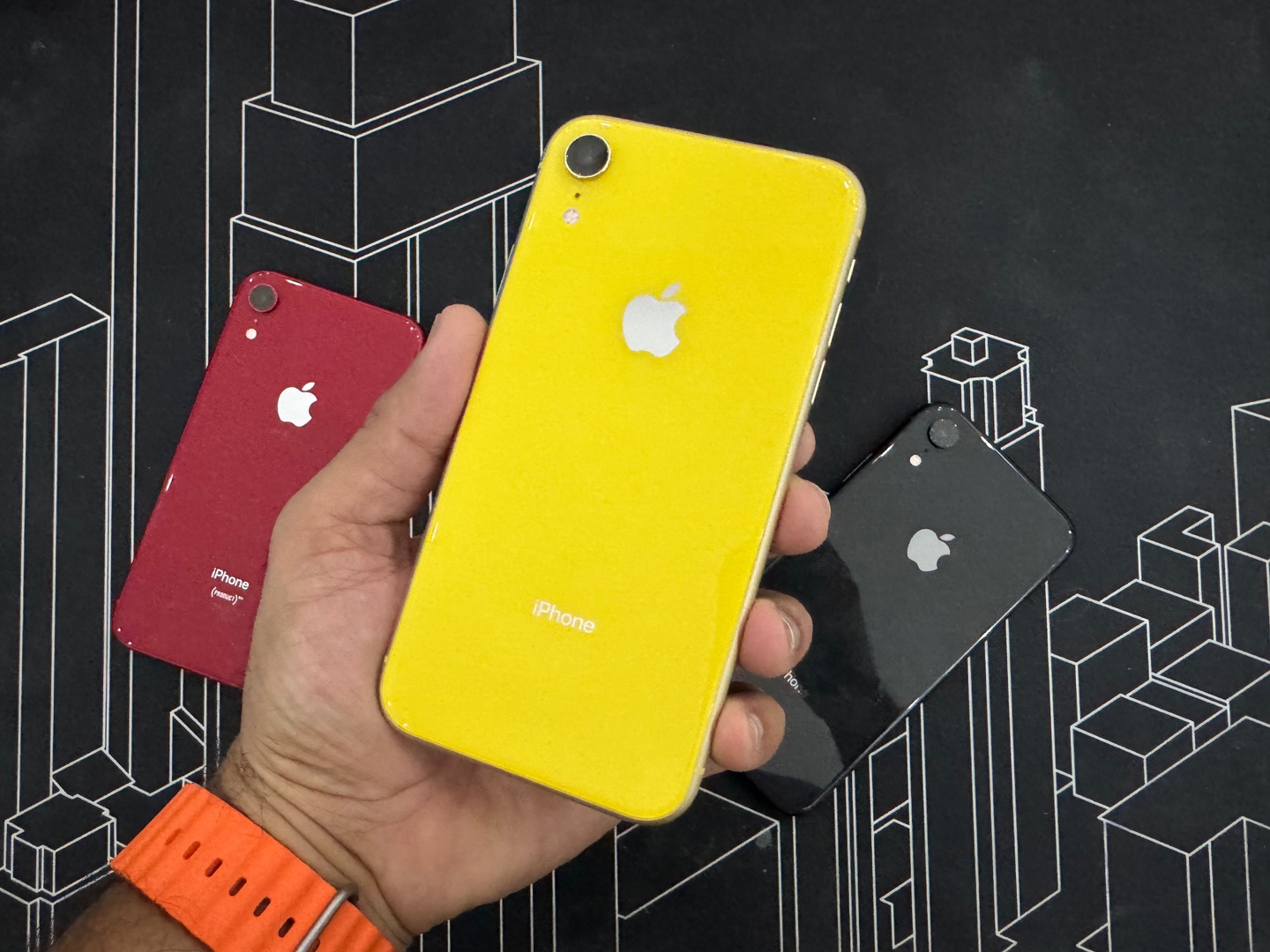 celulares y tabletas - iPhone XR 128GB Yellow, Usado, Desbloqueado, Garantía, RD$ 14,300 NEG 0