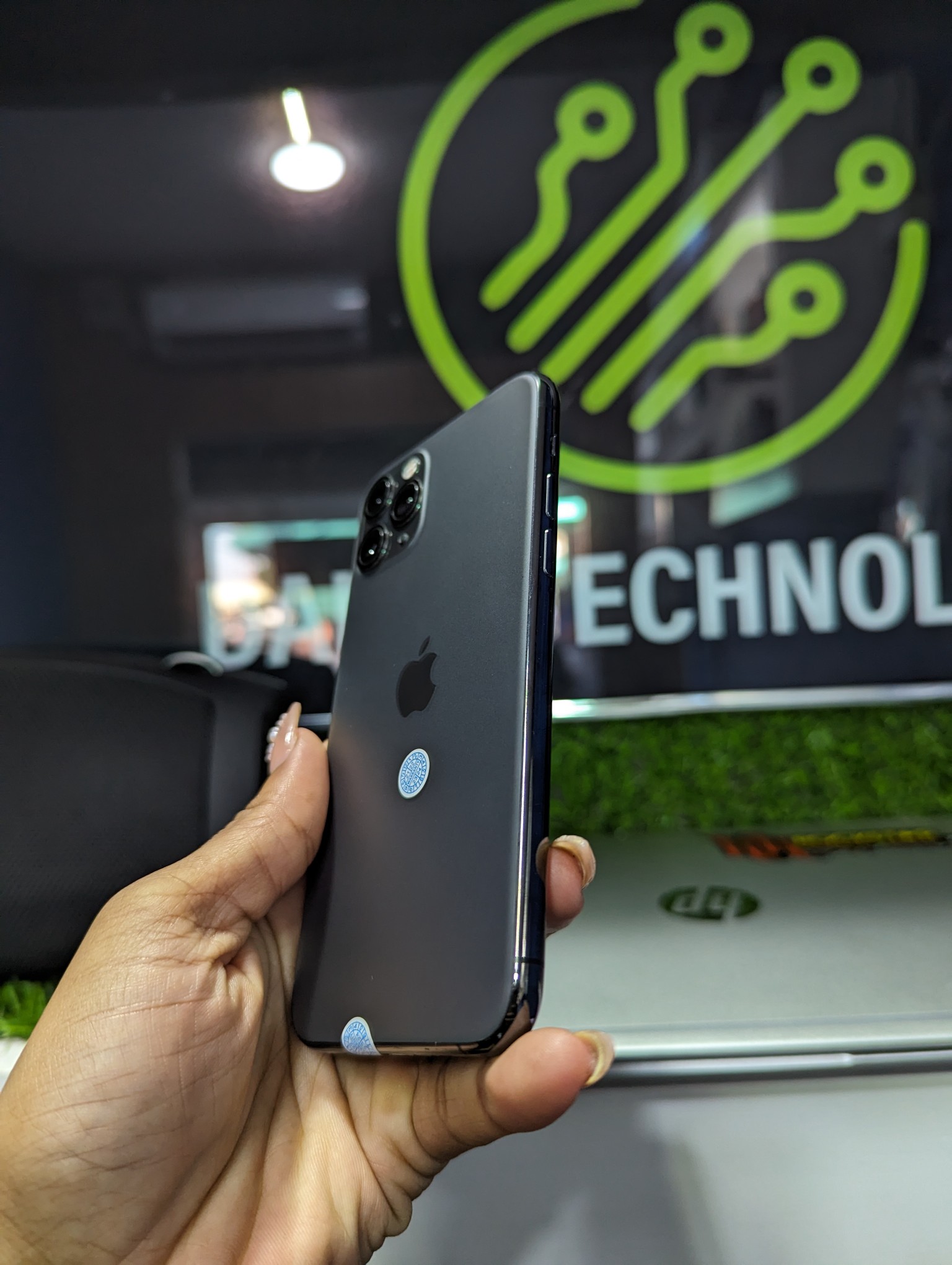 celulares y tabletas - iPhone 11 pro  5