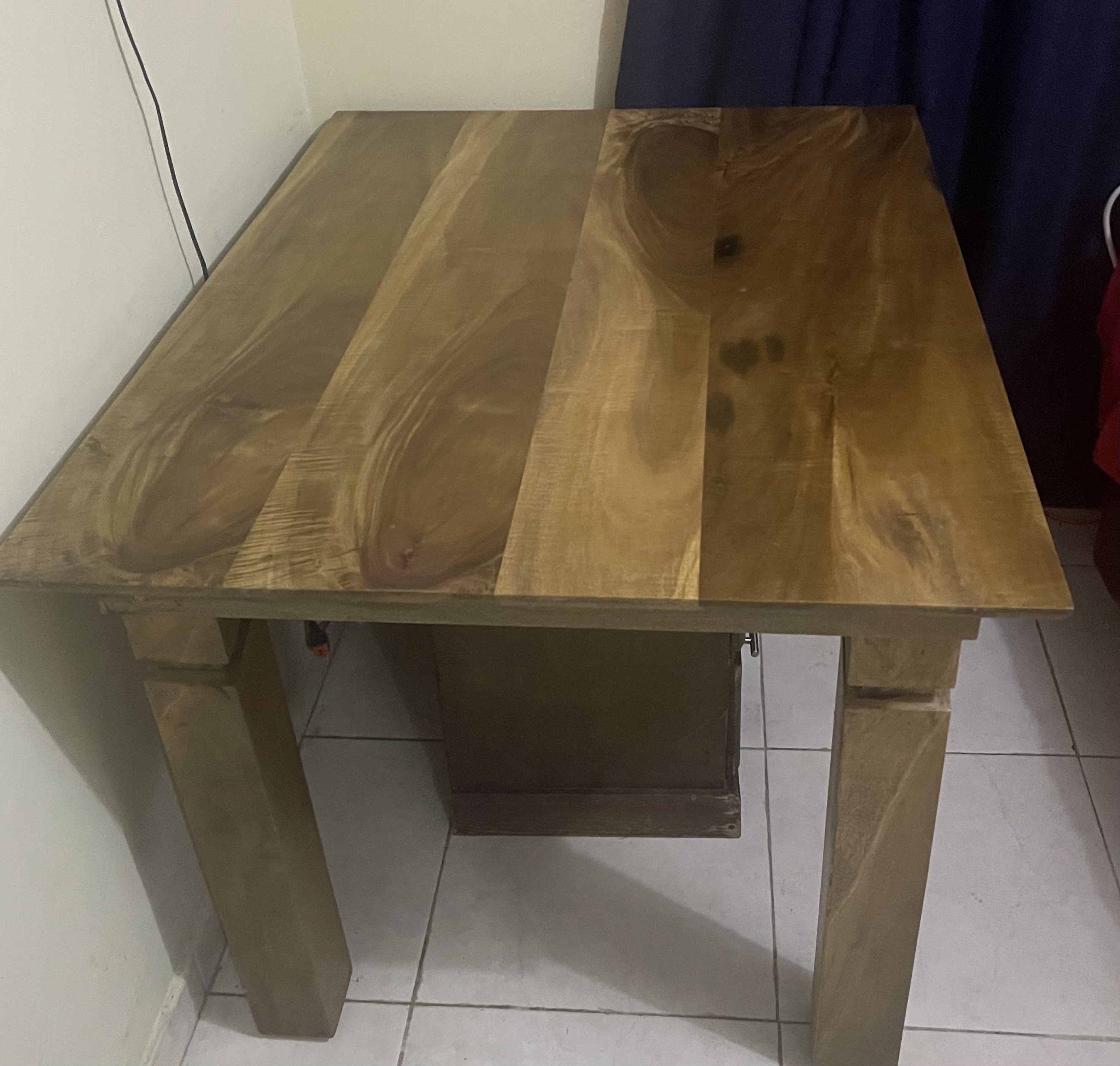 electrodomesticos - NEVERA EJECUTIVA-LAVADORA 12LB-MESA Y ARMARIO EN ROBLE. 