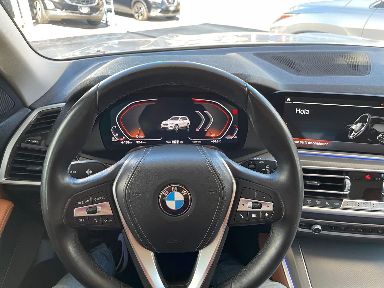 jeepetas y camionetas - Vendo BMW X6 2021 blanca  1