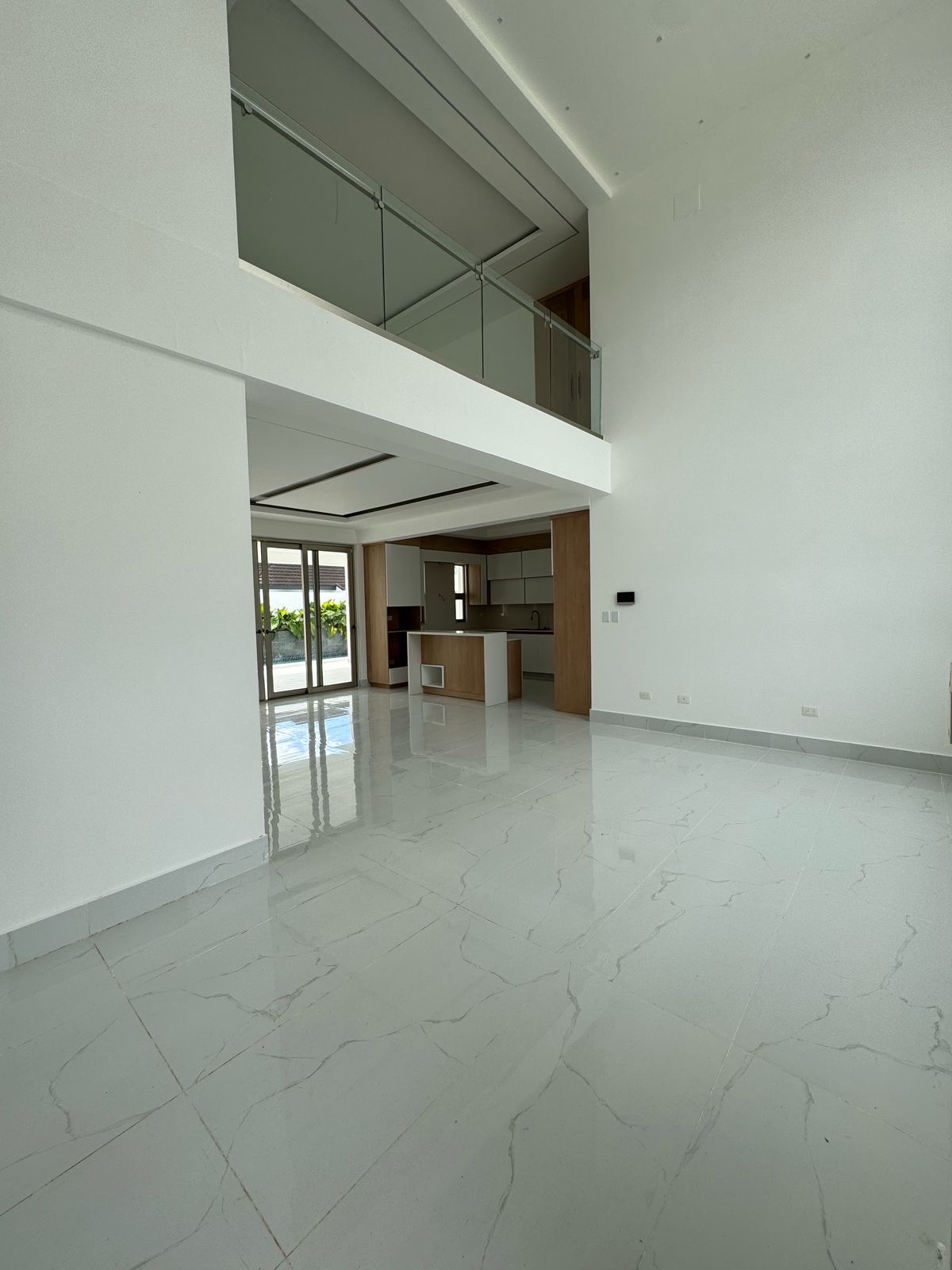 casas - Vendo Hermosa casa en residencial privilegiado  2