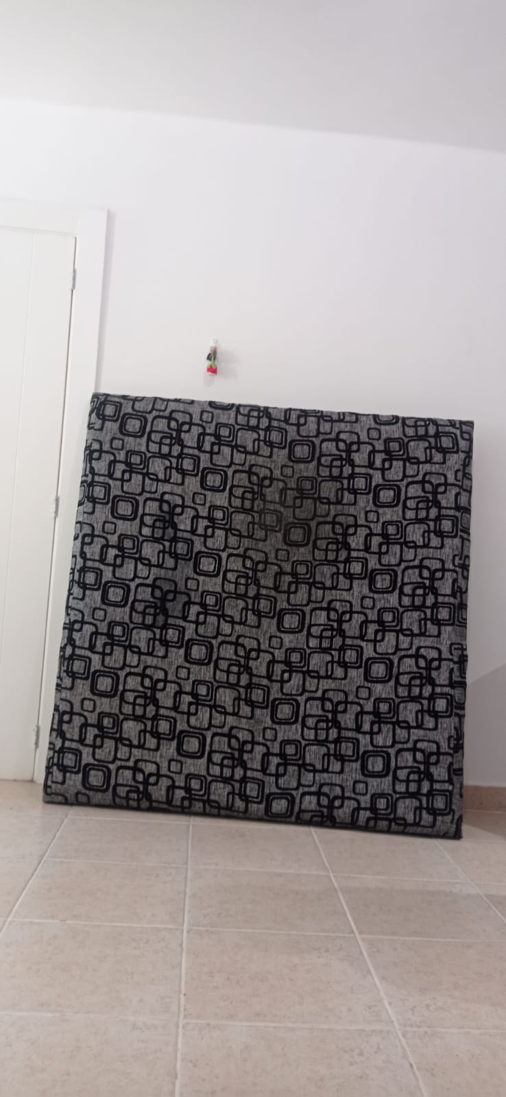muebles y colchones - Espaldar de Cama – 70x80 cm – Gris con Negro 1