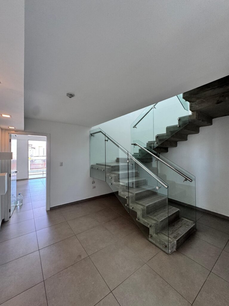 apartamentos - 2723- APTO. EN SERRALLES, STO. DGO.  1