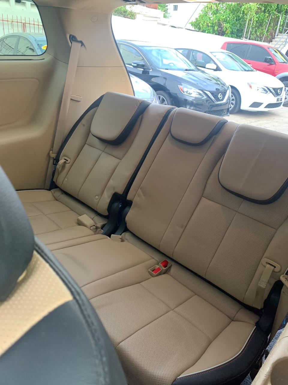 jeepetas y camionetas - 2019 Kia Sedona EX 3