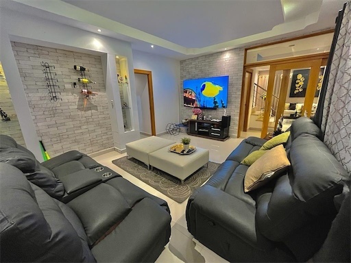 casas - Casa de venta en Cerro Hermosos 1