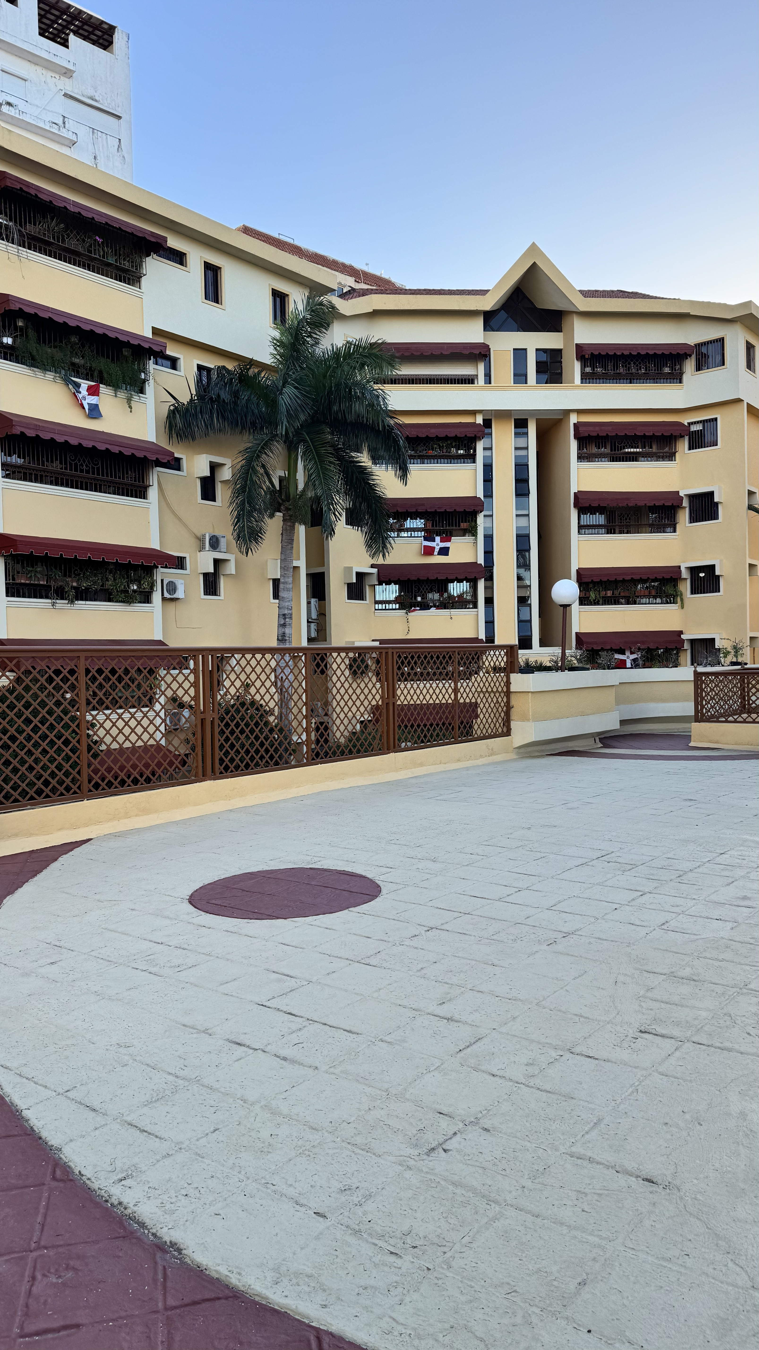 apartamentos - Apartamento ESPACIOSO en Naco