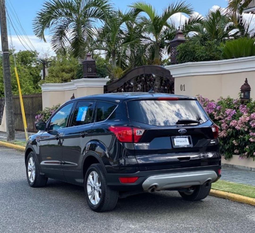 jeepetas y camionetas - Ford Escape 2019 4