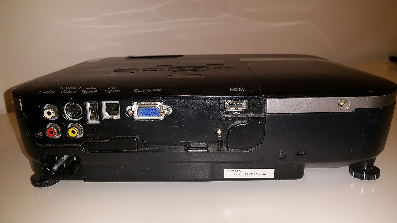 consolas y videojuegos - Proyector Epson portátil WXGA ax7210 $13.000 mil p 1