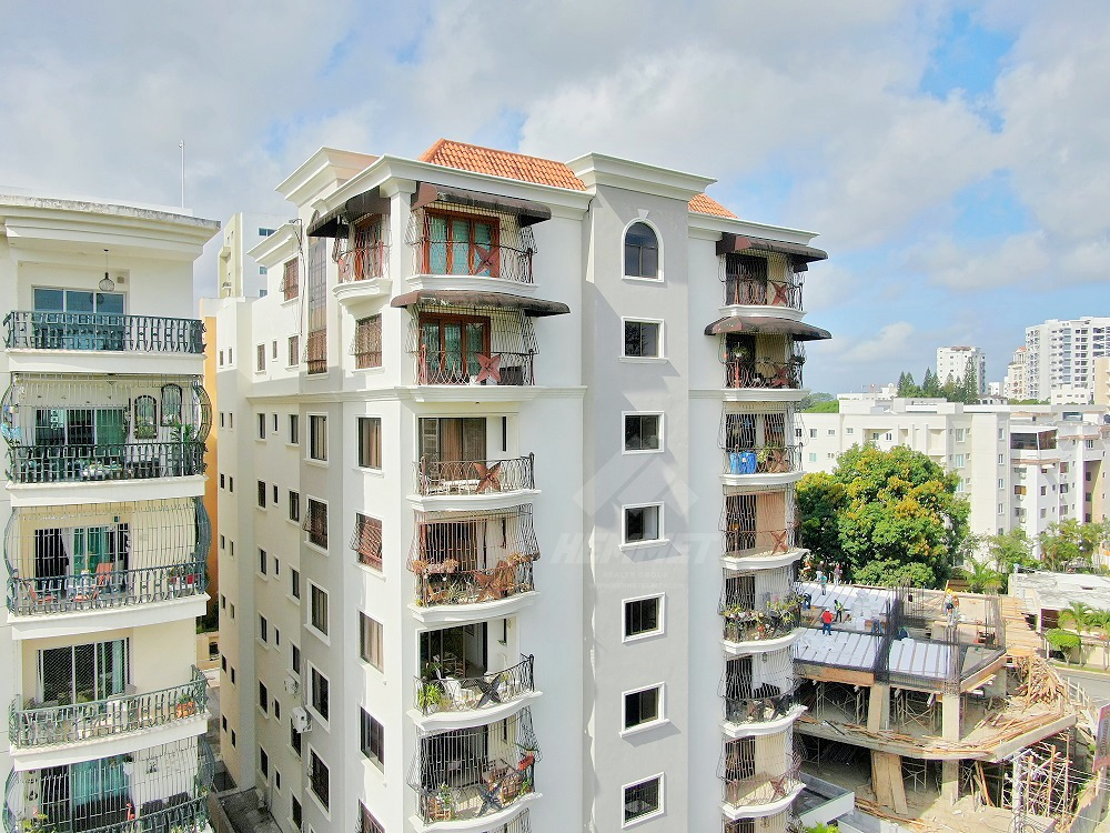apartamentos - TORRE PROXIMO AGORA MALL SANTIAGO LA ESMERALDA 0