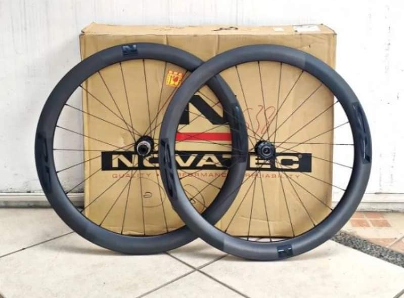 bicicletas y accesorios - Aros de Ruta Carbon Nuevos 700c Novatec CL Carbon Disc 0