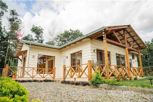 solares y terrenos - Venta de terrenos en proyecto vacacional con piscina y  lago Santo Domingo 6