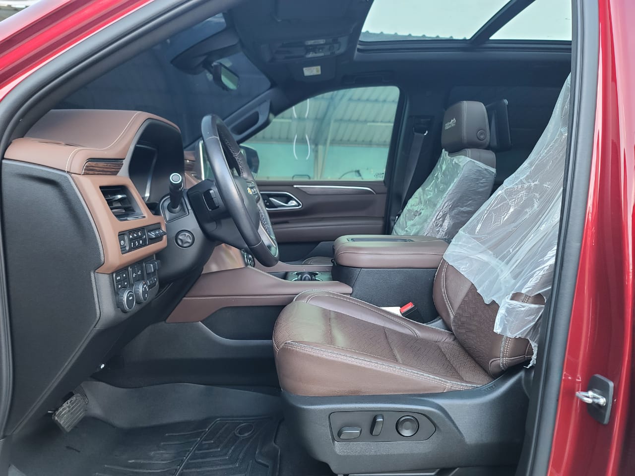 jeepetas y camionetas - Chevrolet TAHOE HIGH COUNTRY 2022 30MIL Kms 4