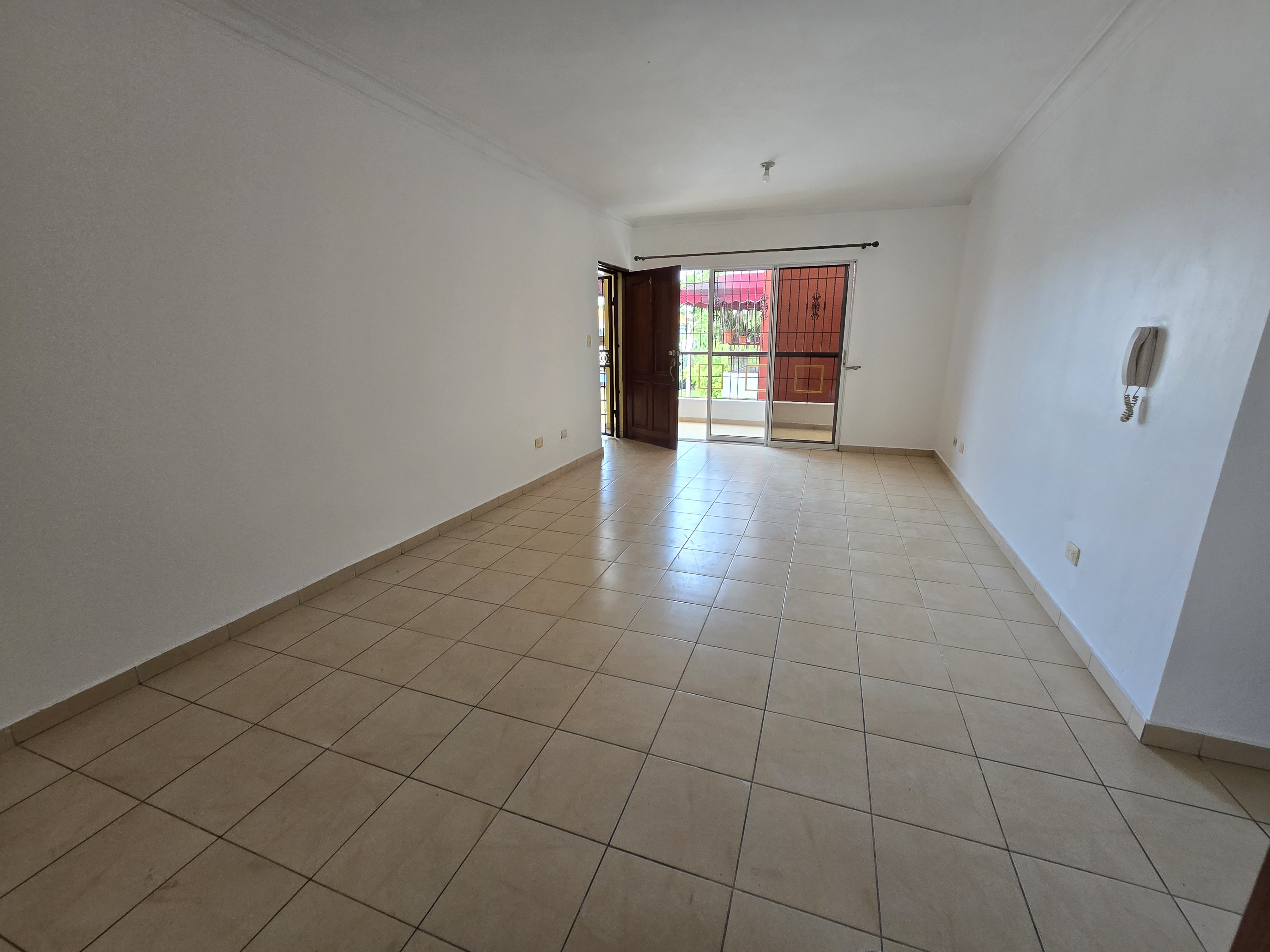 apartamentos - Alquiler al lado de tierra llana villa peravia 4