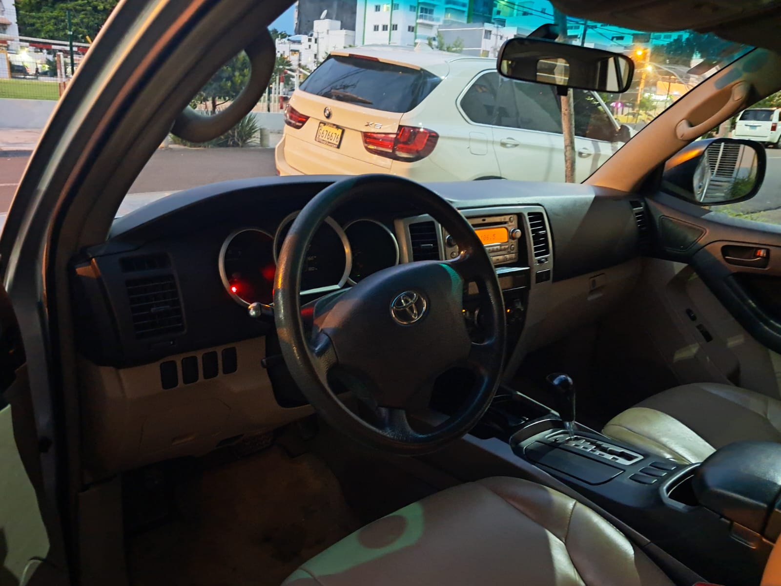 jeepetas y camionetas - Toyota 4Runer 2008 como nueva, nueva, unica dueña, 2