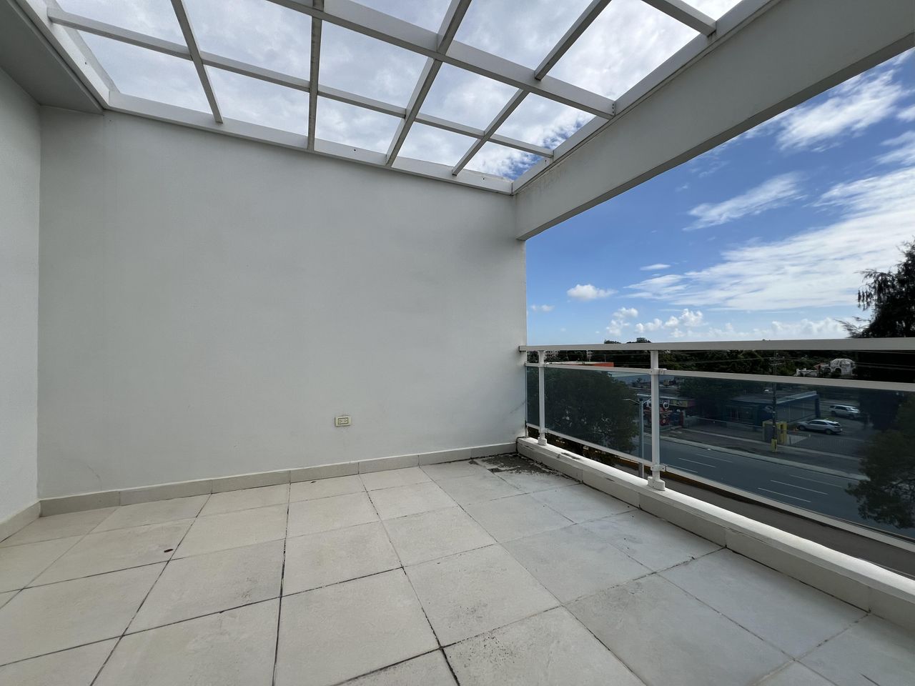 apartamentos - penthouse las cayenas aut. de san isidro  7